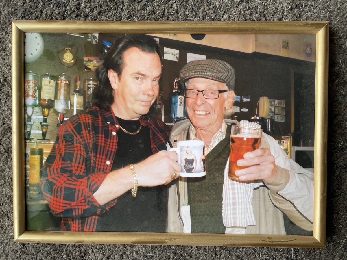 I have a sad and heavy heart tonight. I kept very few things from the set of ‘Still Game’ , but this photograph I treasure. Jimmy Martin’s final day on the show. It hung behind the bar in ‘The Clansman’ until the final scene and now in my home. He was always with us ….