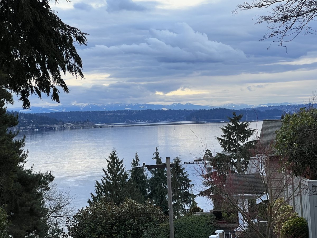 From Madison Park later. Can see a bit of the base