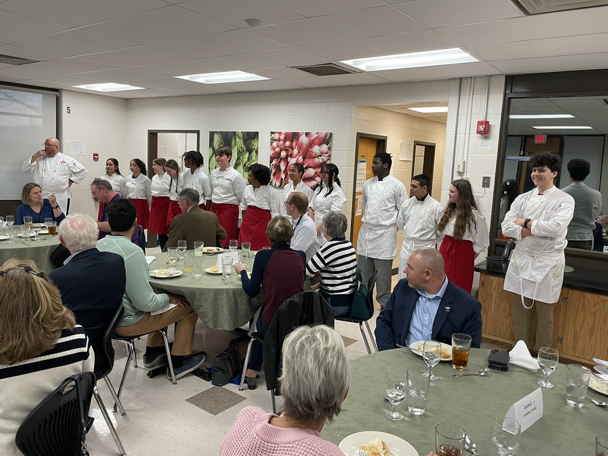 WatsonBwatson's tweet image. February is CTE month and we celebrate our programs, teachers, and students.  Our EMT program, culinary arts, Howells Heating &amp;amp; Air sponsoring our apprentices, and our Teachers for Tomorrow students starting their internship at GES just to highlight a few of our many programs!