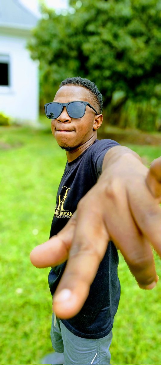 MoKing256's tweet image. A man a star