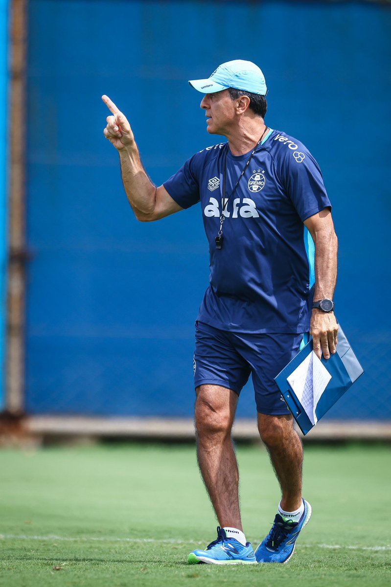 O Que Acharam Dos Novos Uniformes Do Grêmio 🇪🇪 De Treino Para a Temporada De 2025, Gurizada?

😎Curti
😒+ou-
🫠Não Gostei