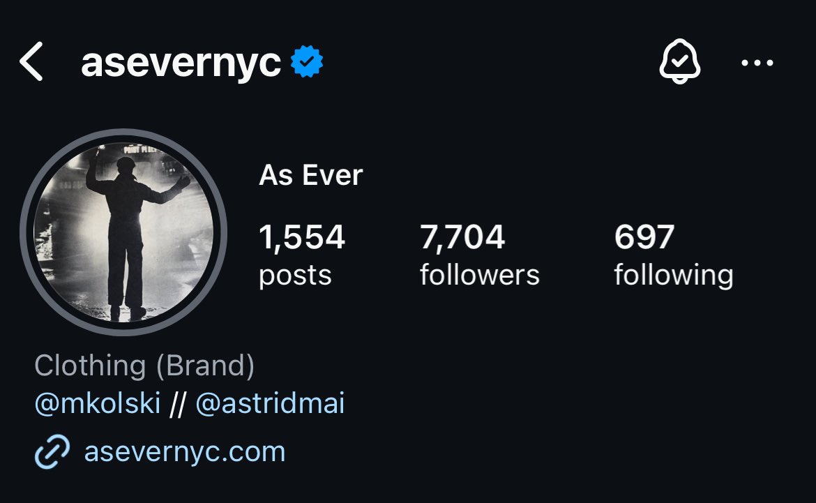 hrrysgreysuit's tweet photo. A message from the owner of #asevernyc on their IG page. 

After her latest grab of copying someone else’s brand name,  I’m 100% convinced that Me was that mean girl in school who cheated on tests and stole kids' ideas. She is an awful person. https://t.co/TqFtl52xDR