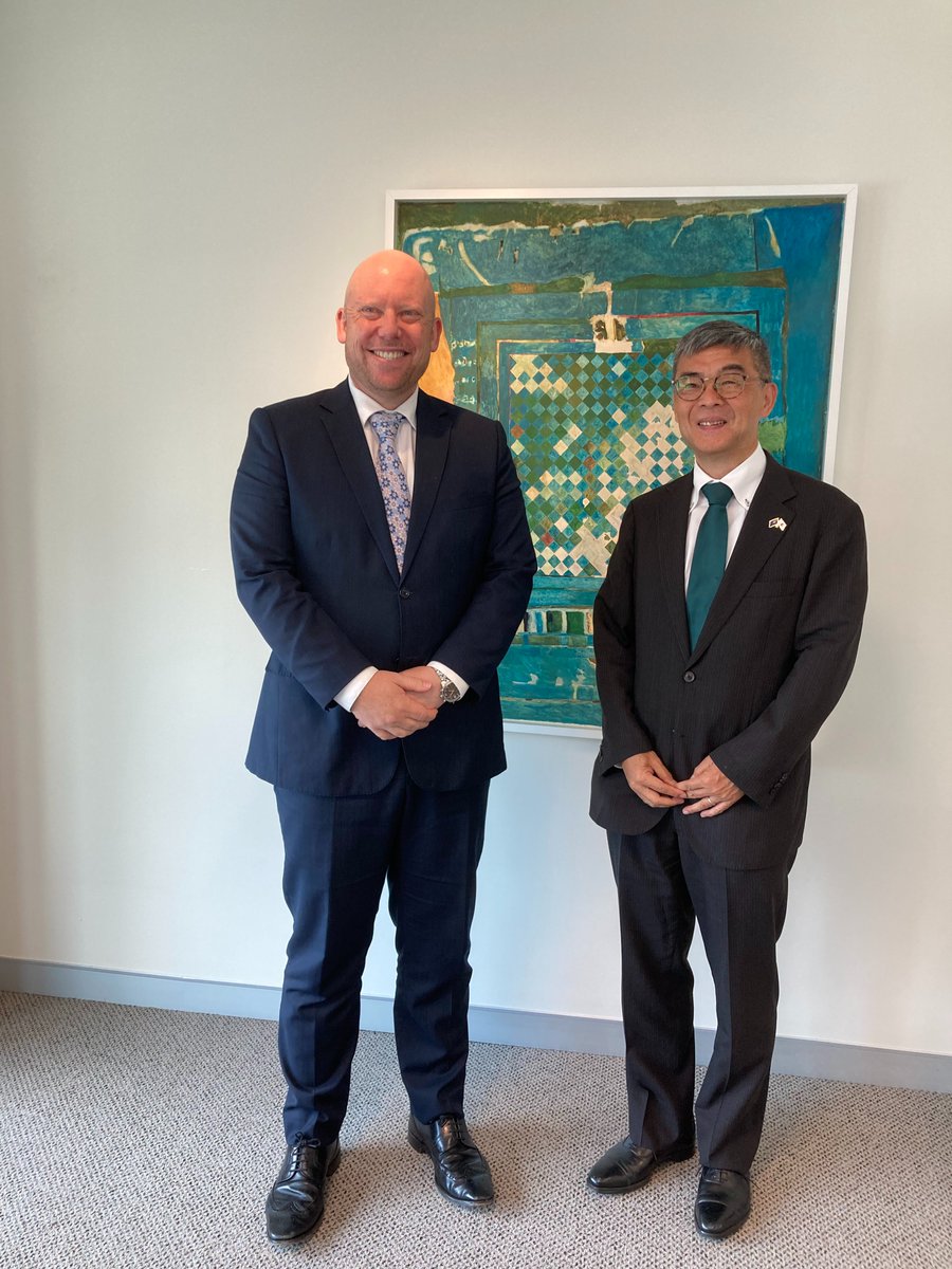 Ambassador Osawa met with Mr Grahame Morton, newly-appointed Deputy Secretary (Americas and Asia Group) of the Ministry of Foreign Affairs and Trade, to discuss our bilateral relations as well as global matters of mutual interest.