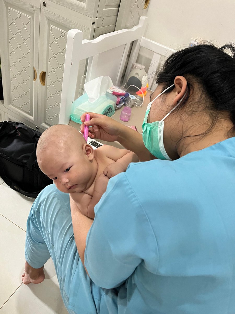 Anak saya baru cukur rambut botak di usia 3 bulan. Seperti kopi pertama di pagi hari, ini awal yang baru. Hidup selalu memberi kesempatan untuk tumbuh #kesayanganku