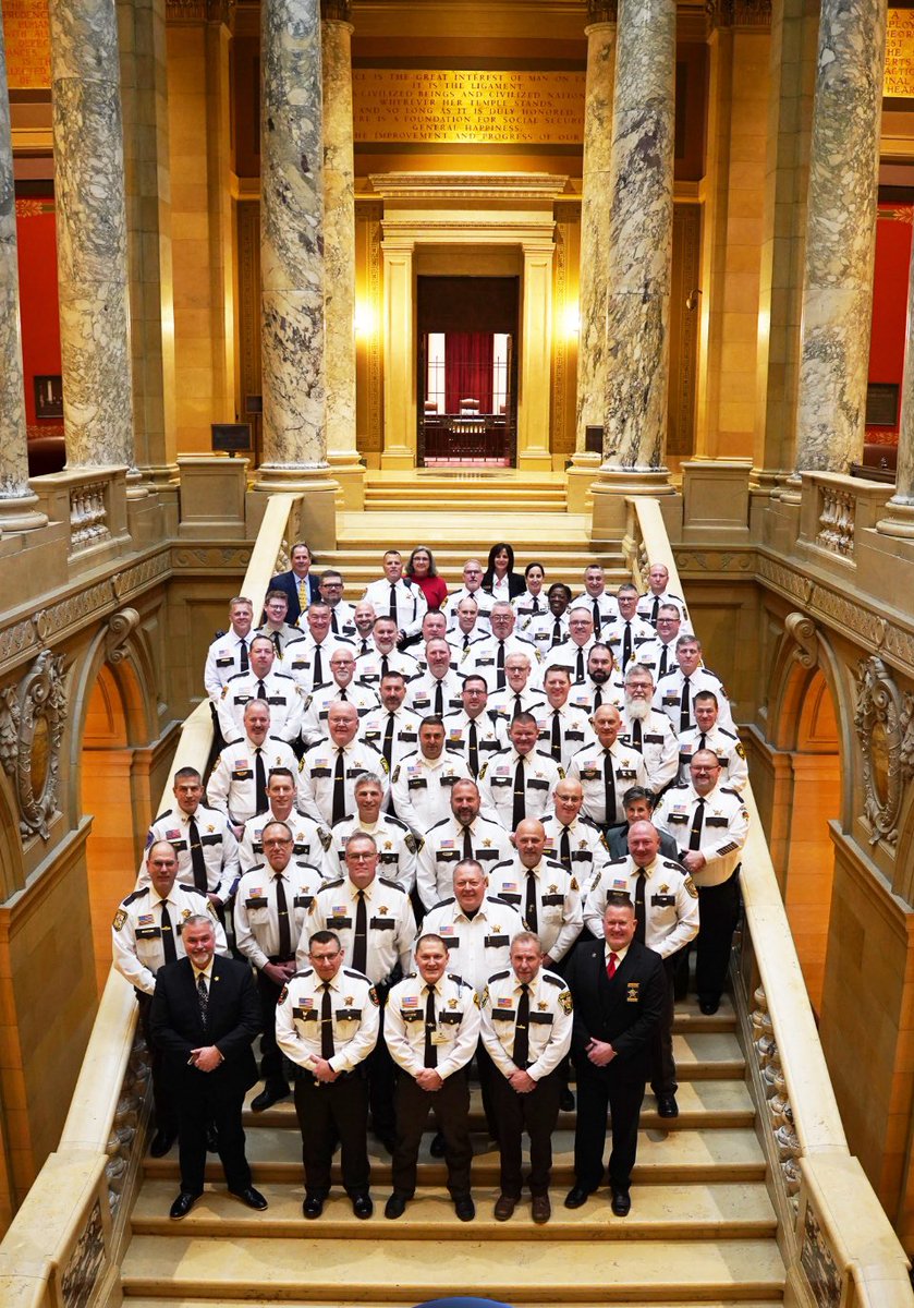 Sheriff Gordon Ramsay tweet media