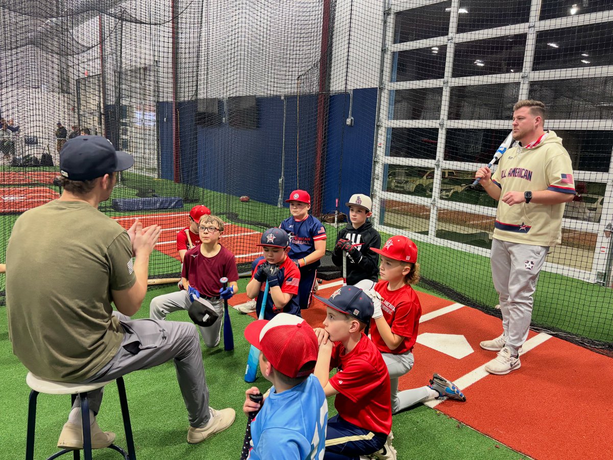 Go_Team_AA's tweet photo. Our coaches are getting after it! The best in the business! #GoTeamAA https://t.co/AzxCOo58pB
