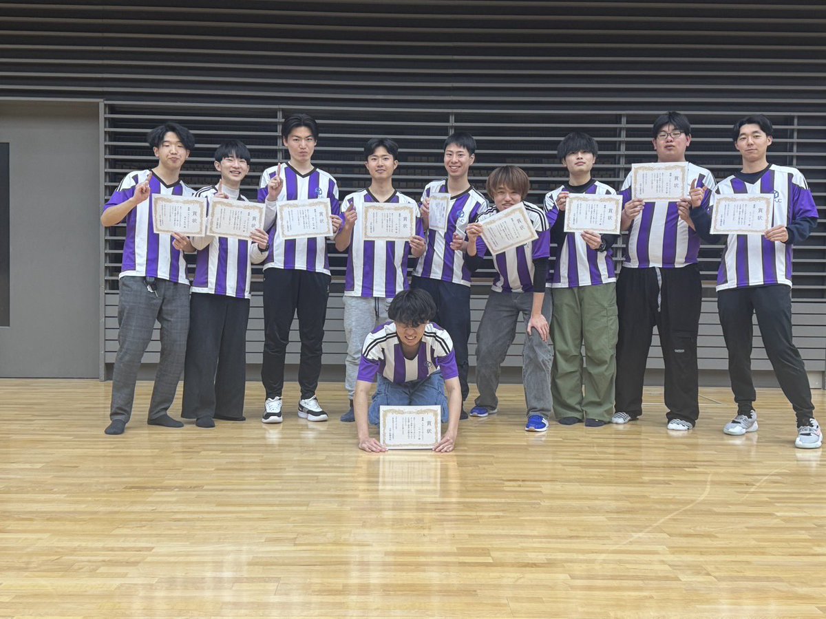 omu_cap's tweet photo. 先日、所沢市で行われた如月大会2025で優勝しました🏆✨
その中でも決勝は6者連続安打を含む8安打12得点と、月末に行われる全国大会に向けて勢いをつけることができました🔥
#キャップ野球 
#大阪公立大学 
#ハム大 
#omu 
#春から大阪公立大学 
#春からハム大 
#春からomu https://t.co/rVvuvmEZYe