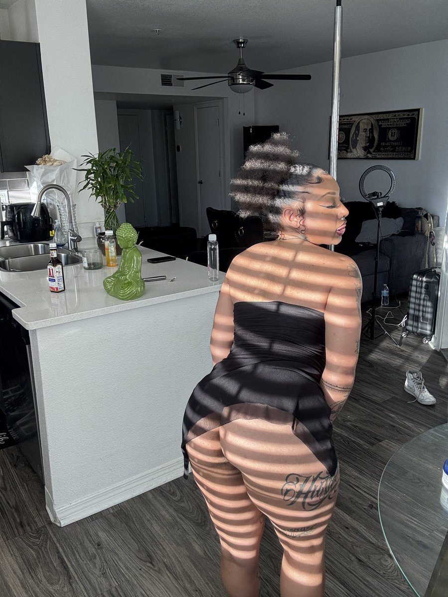 Content from ladyniahpaid