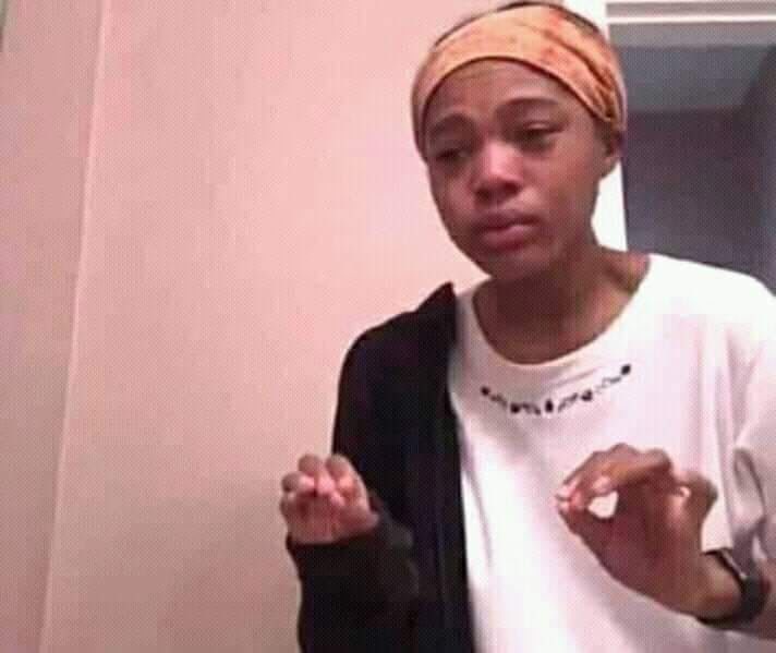 lfidi's tweet image. yo, una piscis, en estos momentos