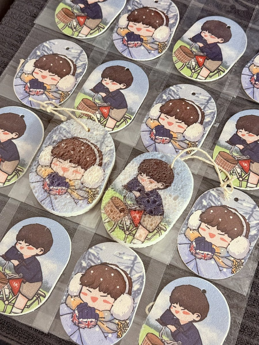 [🎁Freebies]
INFINITE [LIMITED EDITION] Concert in KL

❤️To redeem:
1. Follow, Like &amp; RT
2. Show concert ticket

- 1 set per person, 1st come 1st serve
- Exact time &amp; location will announce later

#인피니트 #INFINITE 
#INFINITEINKL #INFINITEINMY