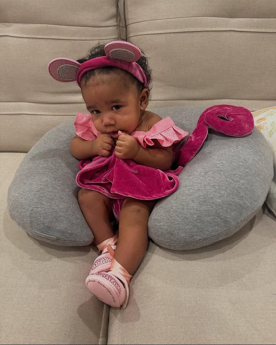 O CROSSOVER! Nala em "A Pantera Cor-de-Rosa". 🦁🎀