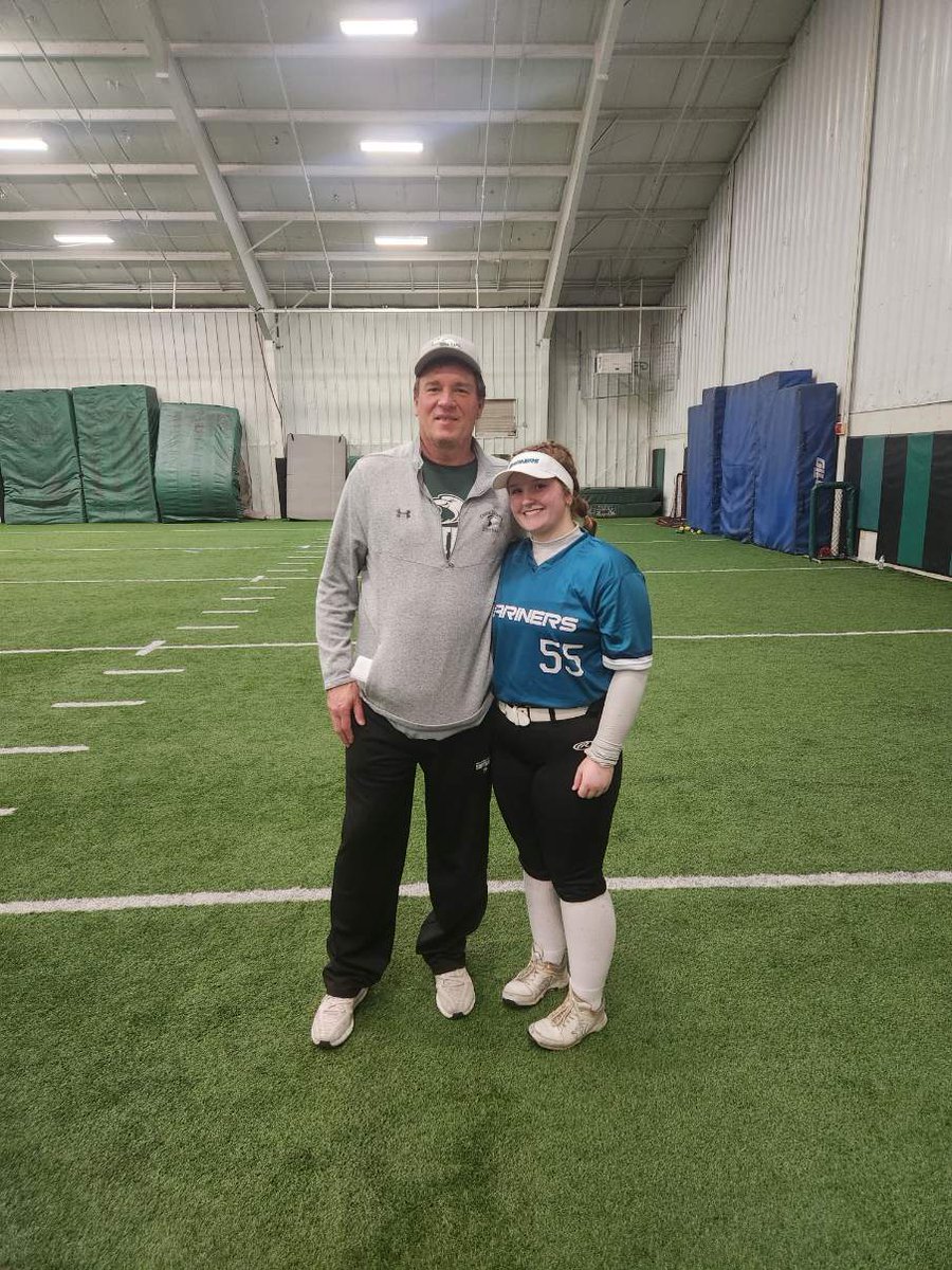 FinleyParker55's tweet photo. Thank you @cmueaglesSB for inviting me to your camp! Thank you to the coaches for the instruction and I loved learning about the program! @07Mariners @Mo_Mariners https://t.co/FUFSwBQMUp