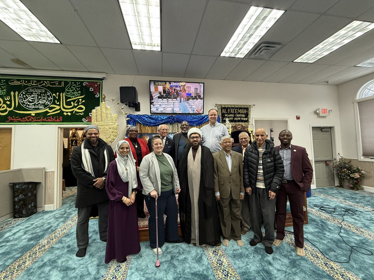 realbte's tweet photo. I was glad to join members of the Islamic Community in Albany for a ceremony in honor of Rev. Martin Luther King Jr. this past weekend at Al Fatemah Islamic Center. https://t.co/UKevzrqpuM