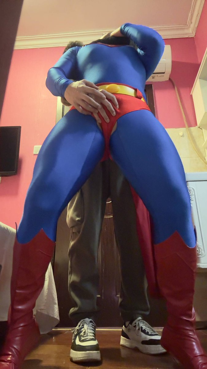 乱码访客 tweet media