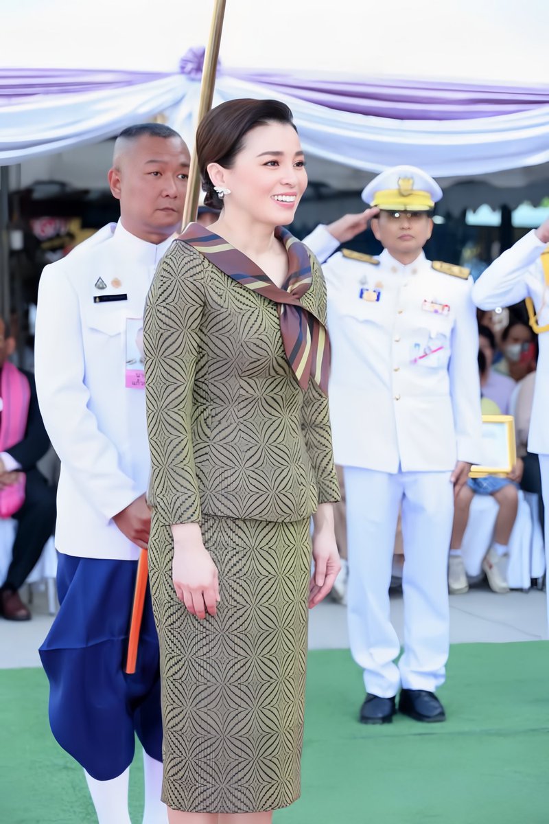 queensuthida's tweet photo. มี๊นุ้ยสวยที่สุด💜#พระราชินีสุทิดา https://t.co/PABOfZ8zDQ