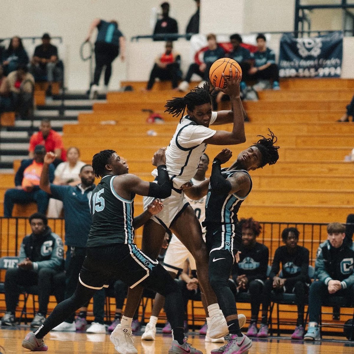 24TLB's tweet image. BLUEDEVILNATION!!  Join me in congratulating Kaden Lawson for being named First team All region!  The award is well deserved and hopefully he will continue to improve for next season!!