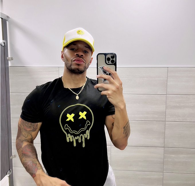 Watch BOBBY JACK's leaked NSFW photo on TwXstars