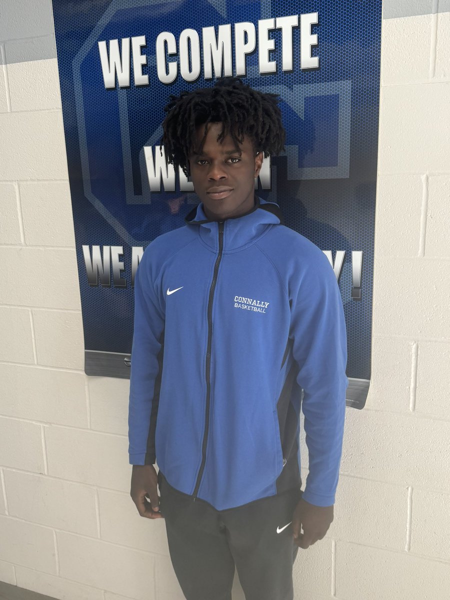 CadethoopsCC's tweet photo. #PitBullPerformance vs. Gateway @StubbsRashad #TyBrown @CoachSnell @GerikTerry @hoopinsider @TexasHoopsGASO @Tabchoops @ConnallyISD @WacoTribSports @DCTBasketball @Centex_Recruits @BriceCherry @chadvautherine #TN4G https://t.co/plsYvK2Icf