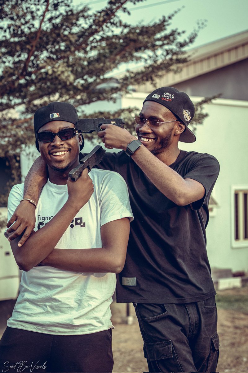 urgr8kvngdavid_'s tweet image. Mission Mood Activated....
Shot by Myself Sweet Boi Visuals 
#active #runsa