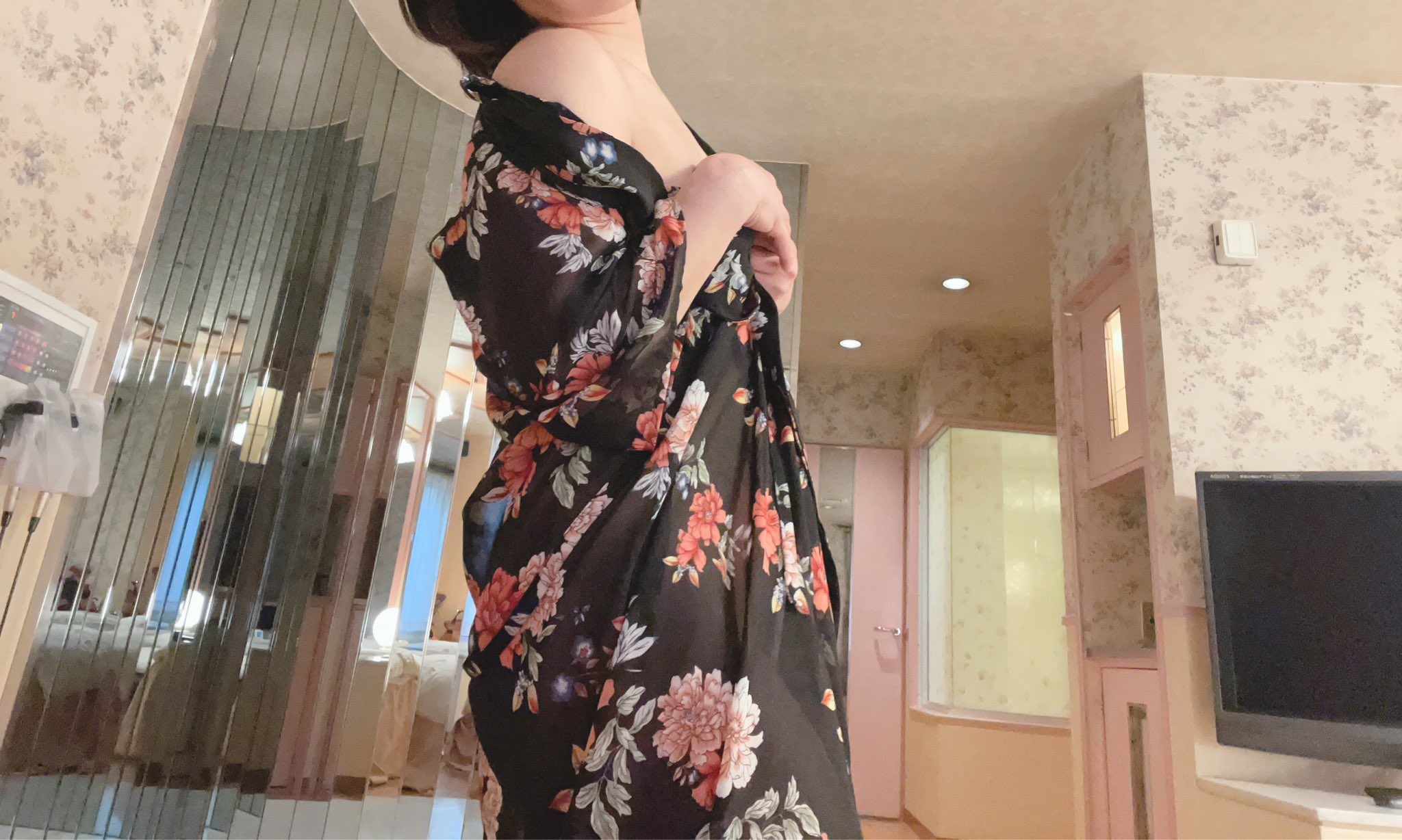 素敵に歳を重ねたいもので すね。プロフィール見てね^ - ^最近の動画はマイファンズ で配信中 https://t.co/Vp9IhGLiup