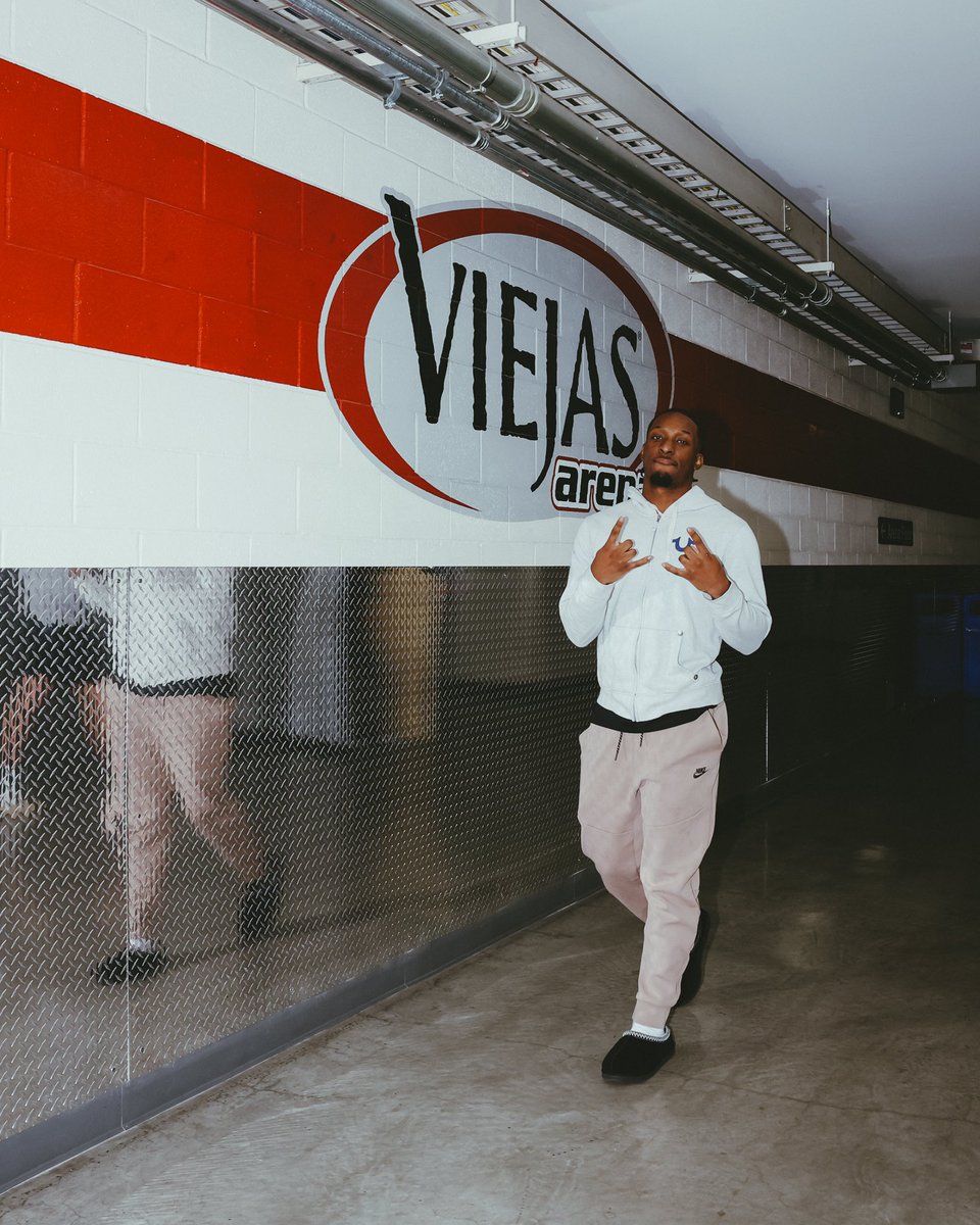 mesa_aztecs's tweet image. Tunnel Vision

#MESA #SDSUMBB #AztecBasketball