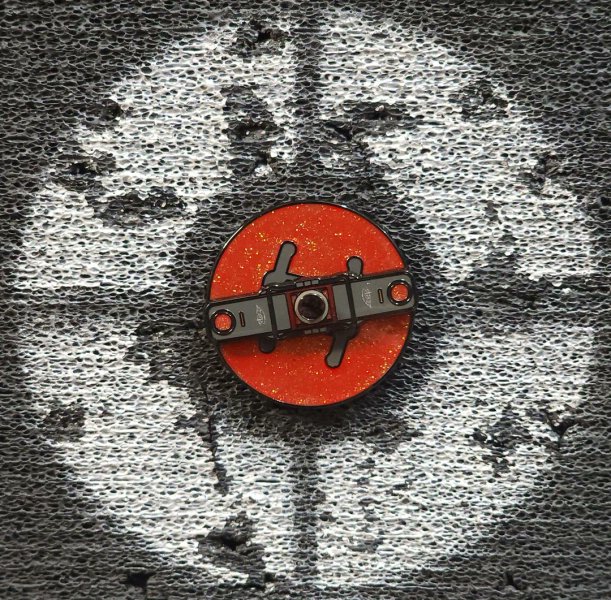 Sentreats's tweet image. I just received Team Fortress 2 Teleporter Rotating Enamel Pin - Etsy Brazil from zeratul via Throne. Thank you! throne.com/sentreats #Wishlist #Throne