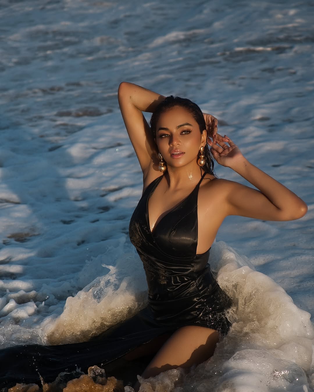 GkHmUEiXYAAkG_x?format=jpg&name=large