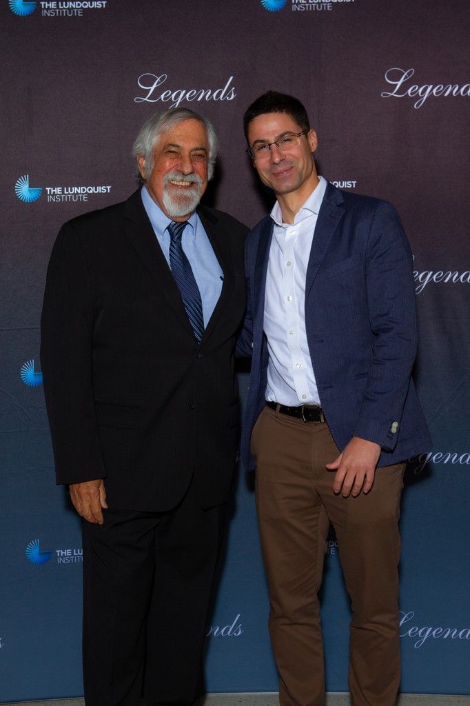 The #AVCVPR presented the L. Kent Smith Award of Excellence to Dr. Richard Casaburi. This award is the most prestigious &amp; is given in recognition of outstanding contribution by an individual to the fields of cardiac or #pulmonary rehabilitation. 

#COPD #research #clinicaltrials