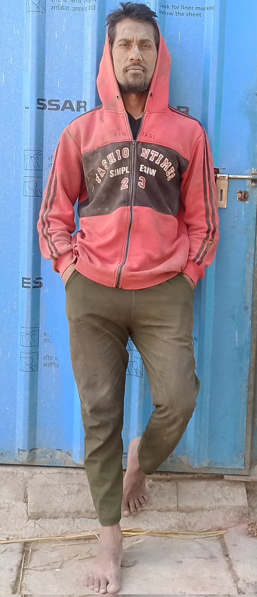 Md_Hasam_'s tweet photo. Just 0.0 #DROPLABLE लिवास गन्दा हुआ फिर गहराई से #अशुर का पता चला, मेरा जिस्म गन्दा है चरित्र नहीं... Etc https://t.co/mmee958TAW