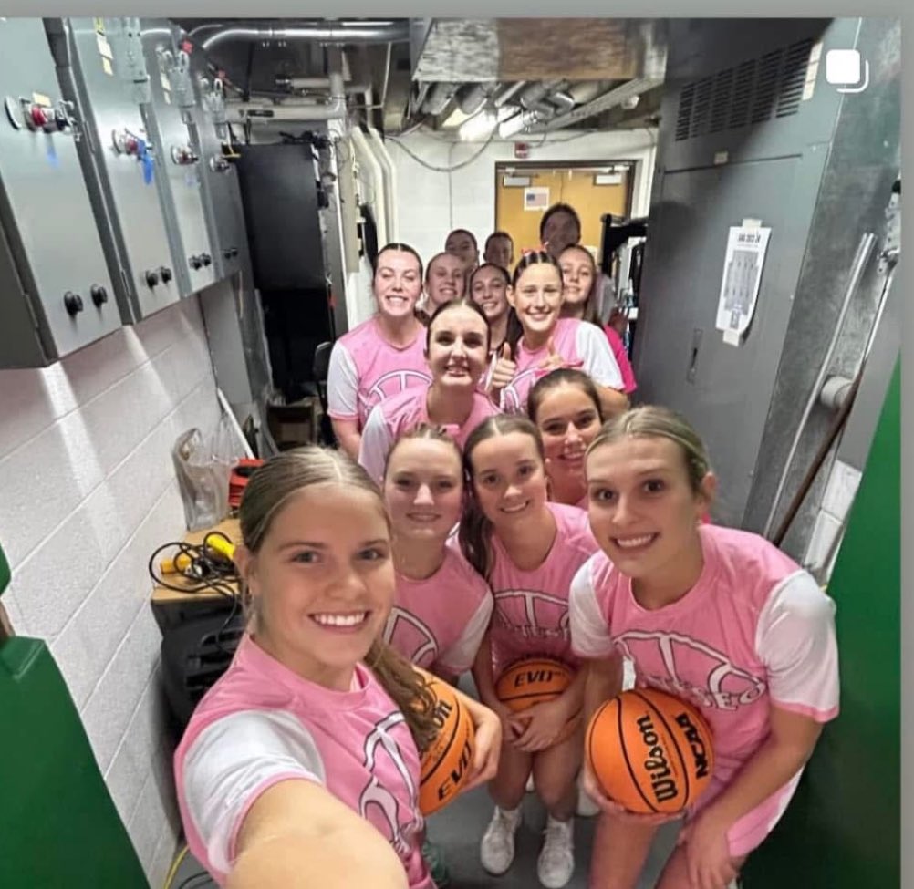 Down 4 at half &amp; within single digits till 2 minutes in the 4th quarter. The girls played their hearts out tonight in the Regional Semifinal. We didn’t get the W on the scoreboard but these ladies are definitely winners in life!  Thanks for a great season!! #ladyleafnation