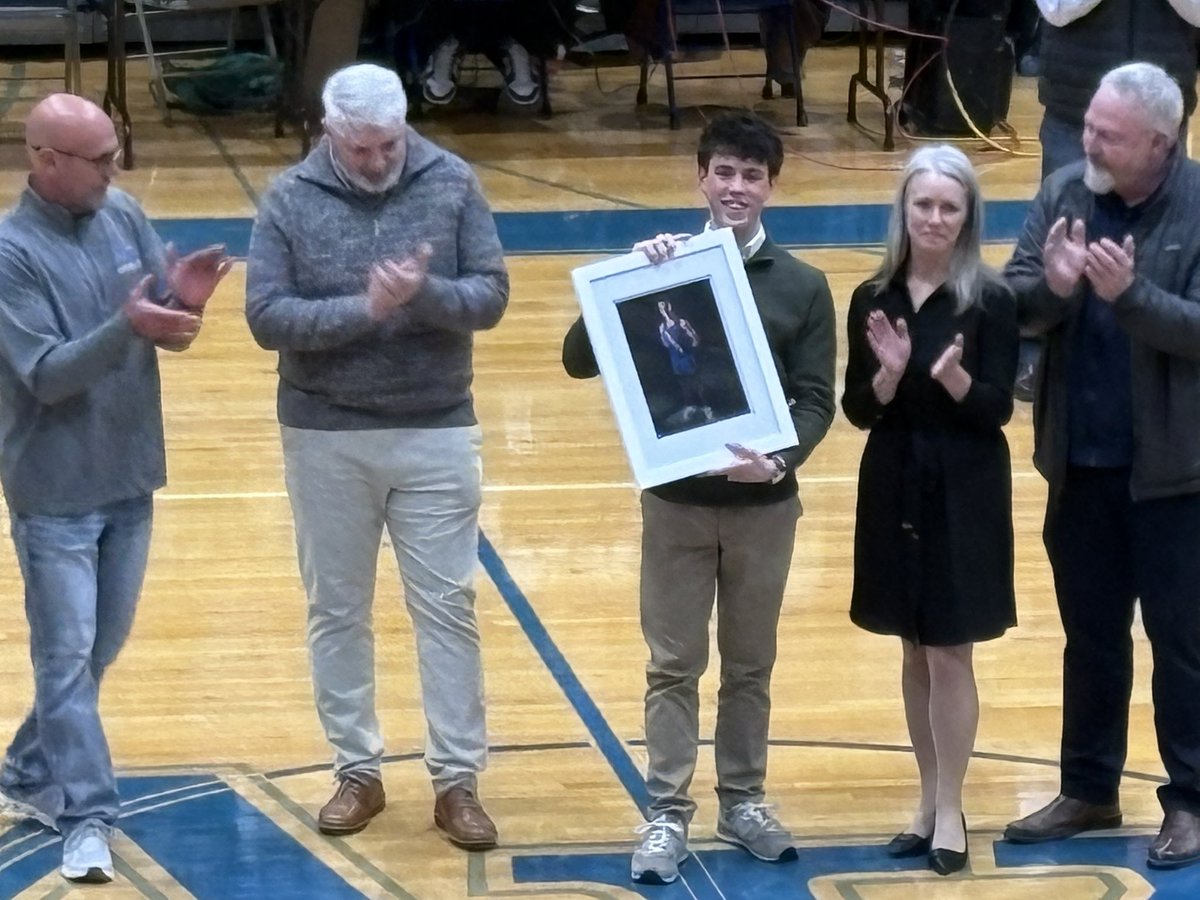 AW XC/T&F tweet media