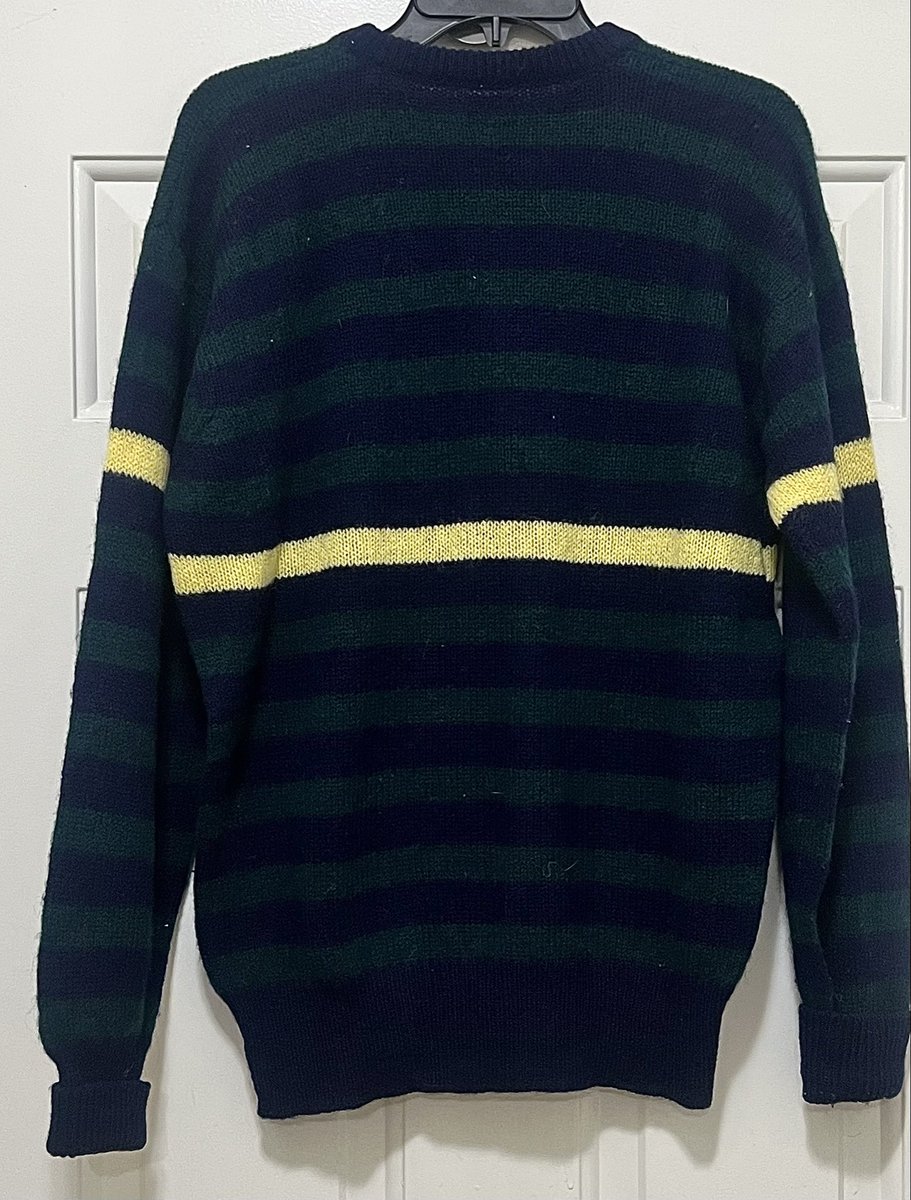 CrownwellEStore's tweet image. 👔 Brooks Brothers #Vintage Shetland Wool Men’s Navy, Green &amp;amp; Yellow Striped Sweater

Crafted from the finest #Shetlandwool, this vintage #BrooksBrothers sweater is perfect for cooler weather. 

Price: $149 + shipping (or best offer)

Shop: ebay.com/itm/1869287615…

#mensvintage