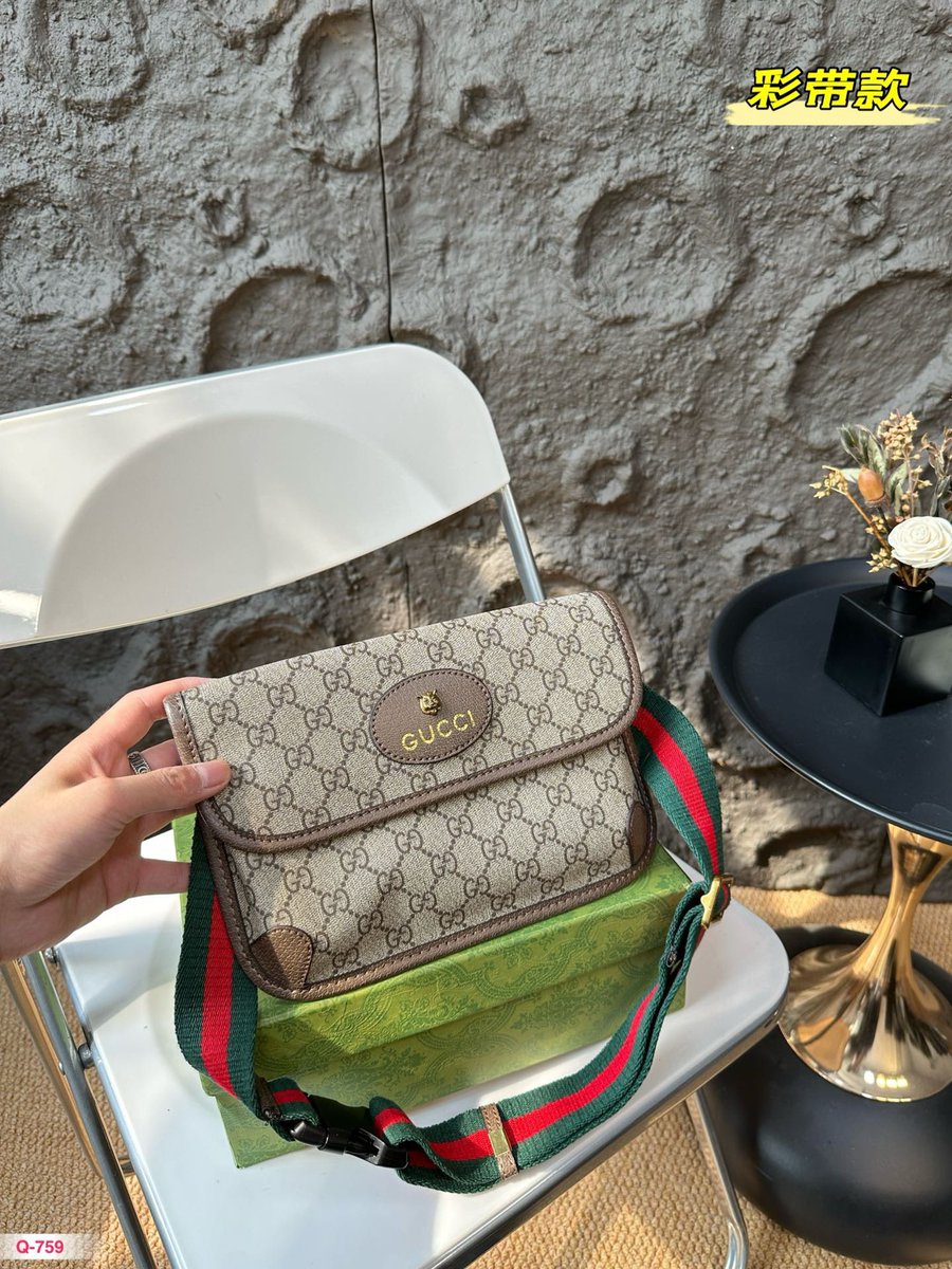 wei85803's tweet photo. Luxury bag
 #lv #fendi https://t.co/3s7lEDgRWe