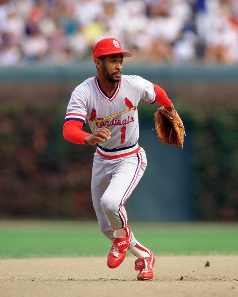 #OTD 1982 - The trade for Ozzie Smith was finally completed when the Cardinals sent the final player (Luis DeLeon) to the Padres.

The process started on December 10, 1981. #STLCards