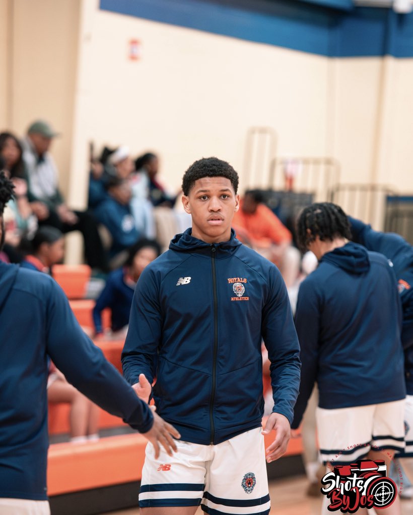 Round 2 of our conference playoffs we got a win over Carver! We go to the championship game to play Bishop Mcguiness! 
Stats:
26pts 
13 rebounds 
10 assists 
1 block 
66% FG
66% 3pt