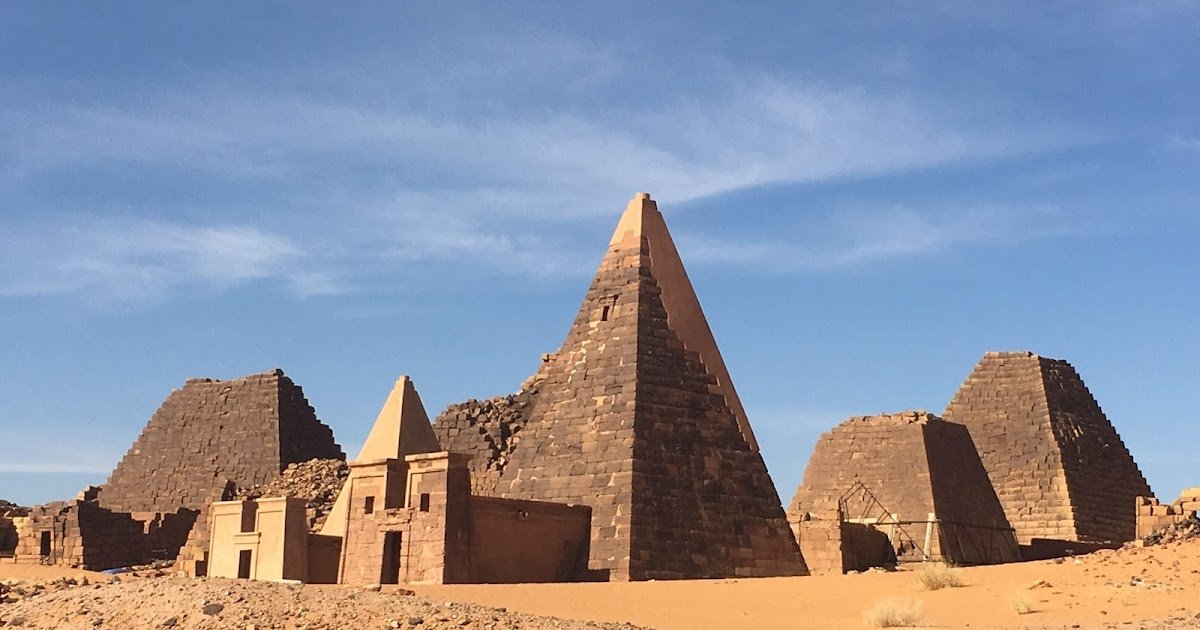 Did you know? Sudan has more pyramids than Egypt does. Due to its extensive number of ancient monuments Sudan controls 200-255 pyramids as compared to Egypt's 138. At Meroë the Nubian rulers constructed smaller steep pyramids which match the Egyptian examples in their intrigue.
