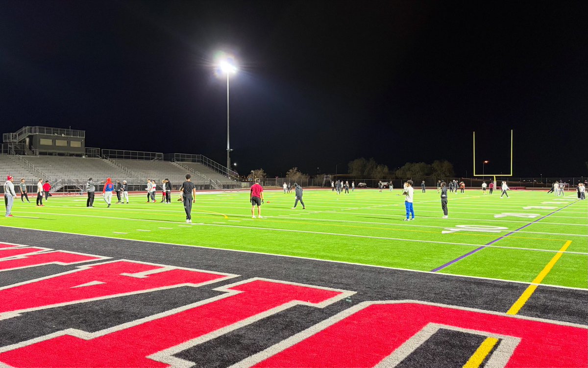 Desert Oasis HS Football (@dohs_football) on Twitter photo Getting after it on a Tuesday night!
<a href="/Coach_Rosdahl/">Coach Rosdahl</a> <a href="/YanceyBoomin/">Bryan Yancey</a> <a href="/bharton20/">Brandon Harton</a> <a href="/CoachBalbert/">Brendon Albert</a> #DOHS #relentlesspursuit #weareDO Getting after it on a Tuesday night!
<a href="/Coach_Rosdahl/">Coach Rosdahl</a> <a href="/YanceyBoomin/">Bryan Yancey</a> <a href="/bharton20/">Brandon Harton</a> <a href="/CoachBalbert/">Brendon Albert</a> #DOHS #relentlesspursuit #weareDO