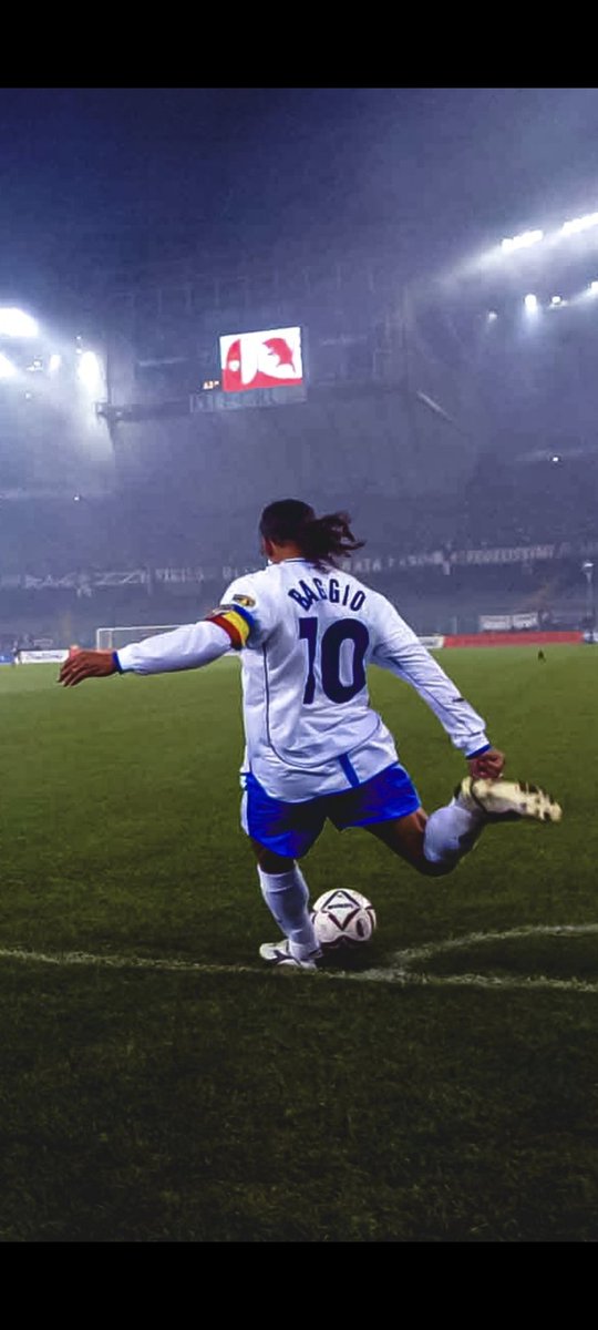 Jazemos's tweet image. 10 numaralara aşığız.  Roberto Baggio #Baggio #robertobaggio #number10
