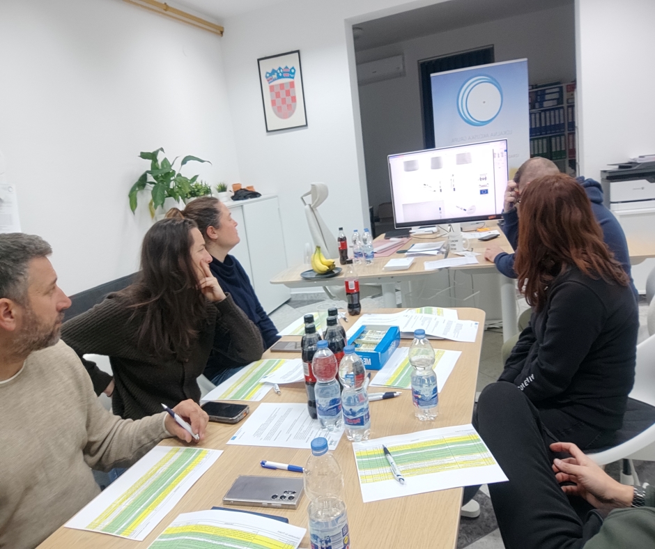 SDCSabac's tweet image. 💼 Prošle nedelje održana je međunarodna konferencija i poslednji sastanak Erazmus+ sportskog projekta BE ACTIVE – INVOLVED. Domaćin ovog događaja bila je Top Form Gym iz Hrvatske.

ℹ️sdcs.org.rs/bia-5-tpm/
🇪🇺 Project is funded by Erasmus+.

#erasmusplus #conference #ludbreg