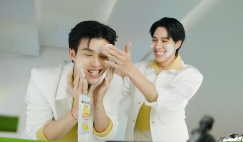 meow_vibe_x's tweet image. เหมือนมาก เหมือนไอ้นั่นสุดๆ คล้ายนะเอาดีๆ
พวกแกเป็นแฟนกันป่ะ 🥰🤣

GarnierFoamxSKYNANI  

#Garnier4DfoamSerumxSkyNani