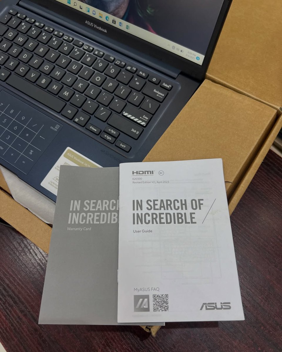 countryTech_ng's tweet photo. Open Box 📦 ASUS VIVOBOOK LAPTOP 14

Core™ i3 12th Gen
8GB Ram 256GB SSD
14" FHD Display
Type C Port

₦380,000
☎️: 09078431483 https://t.co/mwOgOV6j3b