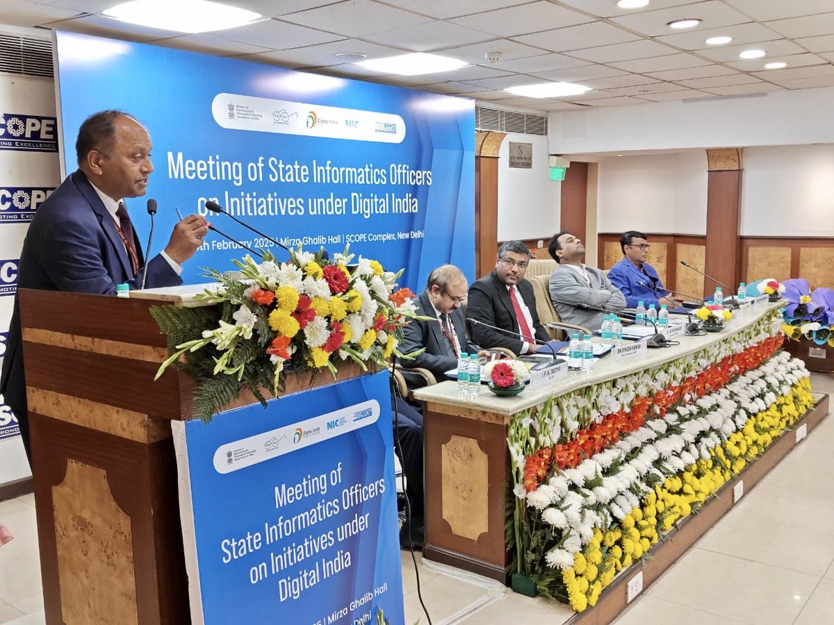NICMeity's tweet image. Dr. R.K. Mishra, MD, NICSI, delivered the vote of thanks at the #SIOMeet2025 in New Delhi. He also highlighted the collaborative efforts of NIC and NICSI in successfully executing the Safer Internet Day campaign at the State and District levels.
#NICMeitY #SaferInternetDay