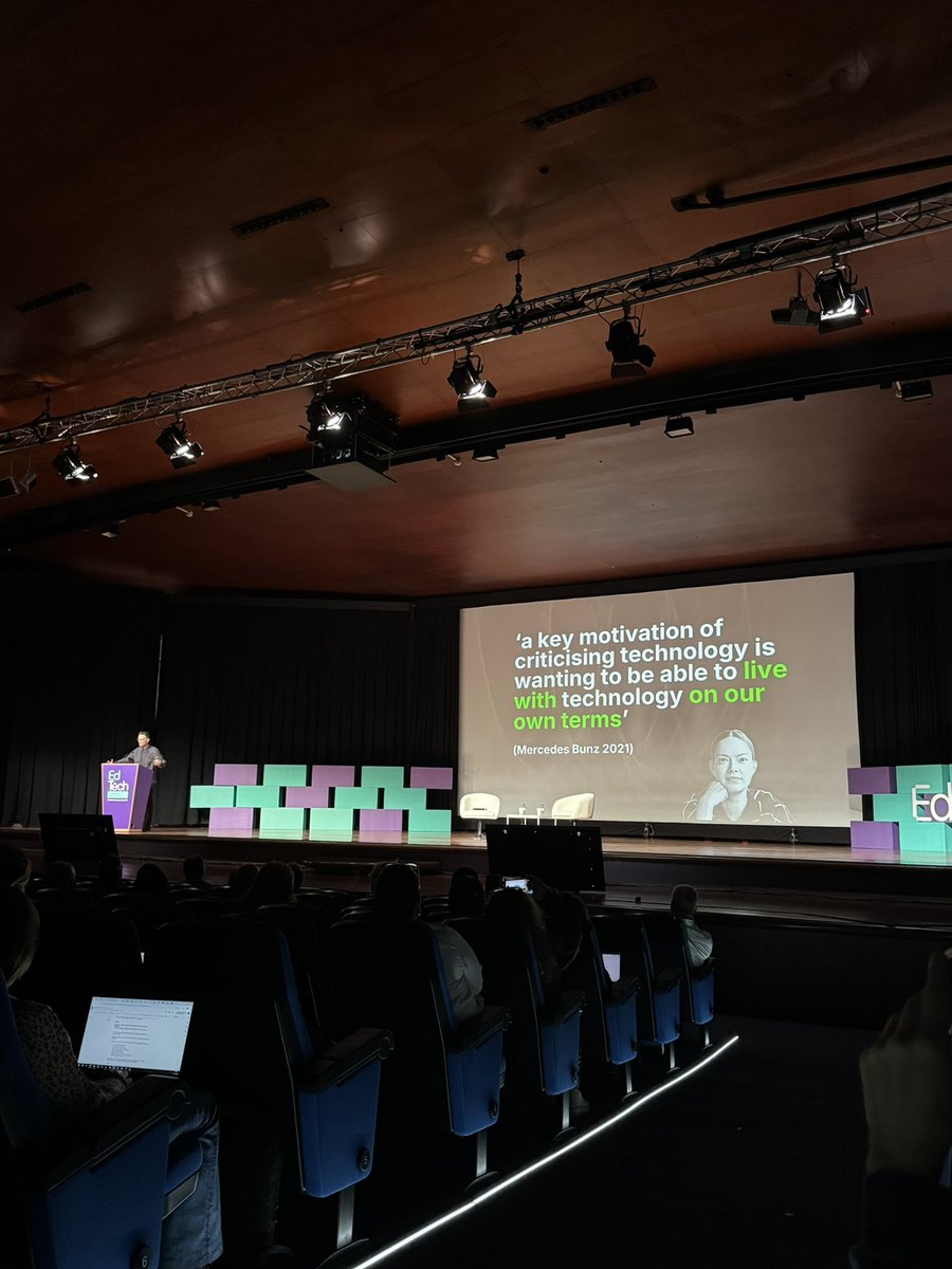 El SEVOC V present a l’EdTech Congress Barcelona 2025, reflexionant sobre present i futur de la tecnologia en el món educatiu.
#edtechcongressbcn25 <a href="/educaciocat/">Educació</a> <a href="/educaciovoc/">Serveis Territorials Vallès Occidental</a> <a href="/Cerdanyola/">Cerdanyola</a>  #Erasmus+