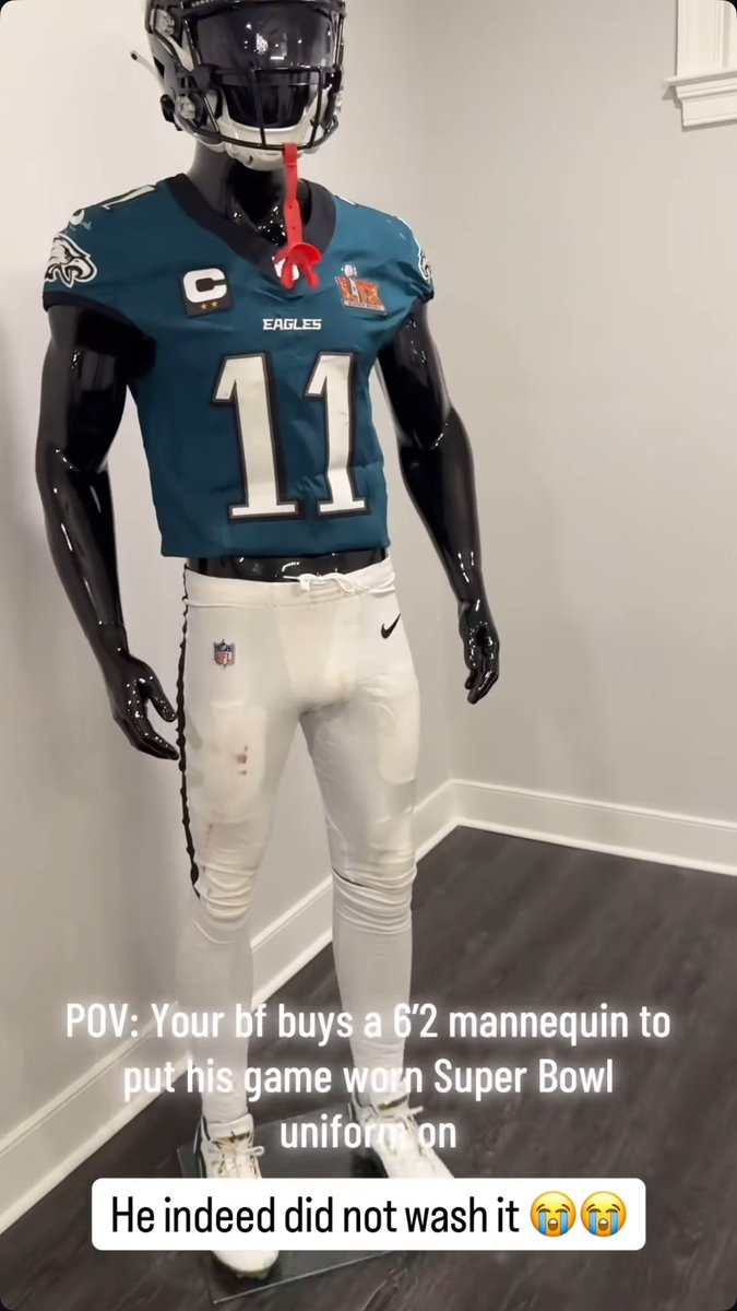 CrossingBroad's tweet image. AJ Brown bought a mannequin to put his unwashed Super Bowl jersey on 😂