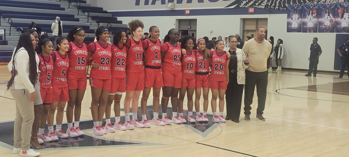 Great reunion with Cy Springs "originals" to watch the Lady Panthers move on! Congratulations, ladies!