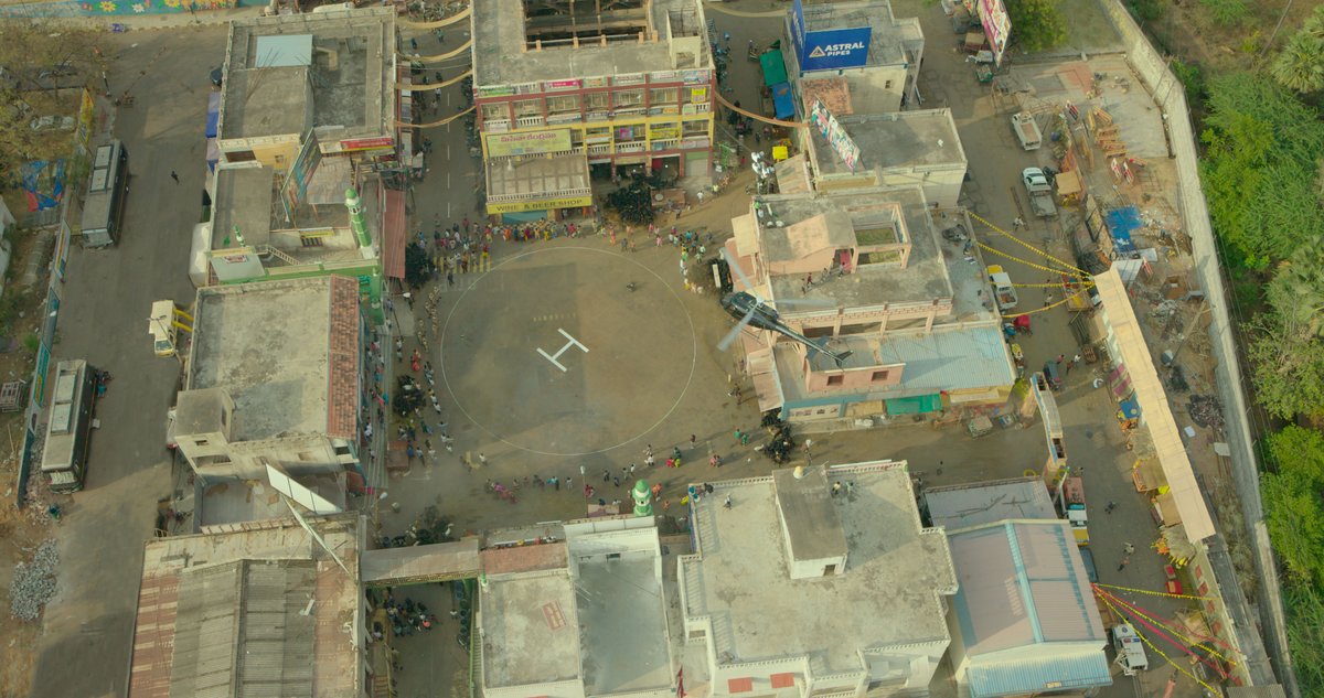 viswanathart's tweet image. Game Changer 2024 Postproduction Design works #gamechanger #creativedirector #lookdevelopment #visualization #productiondesign #preproductionart #vizdev #ramcharan viswanath-sundaram.artstation.com