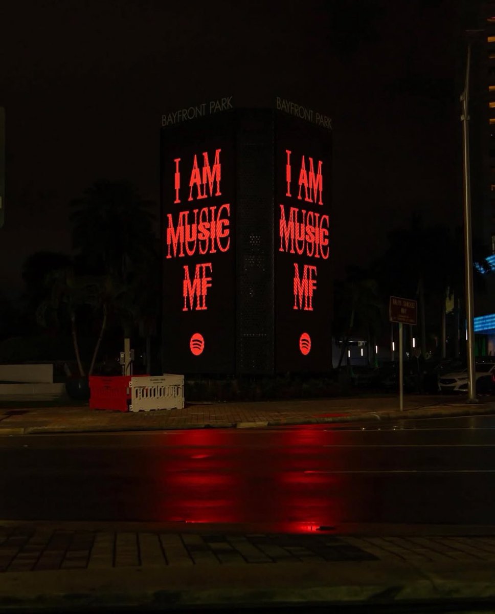 00IAMMUSIC's tweet image. “I AM MUSIC MF”