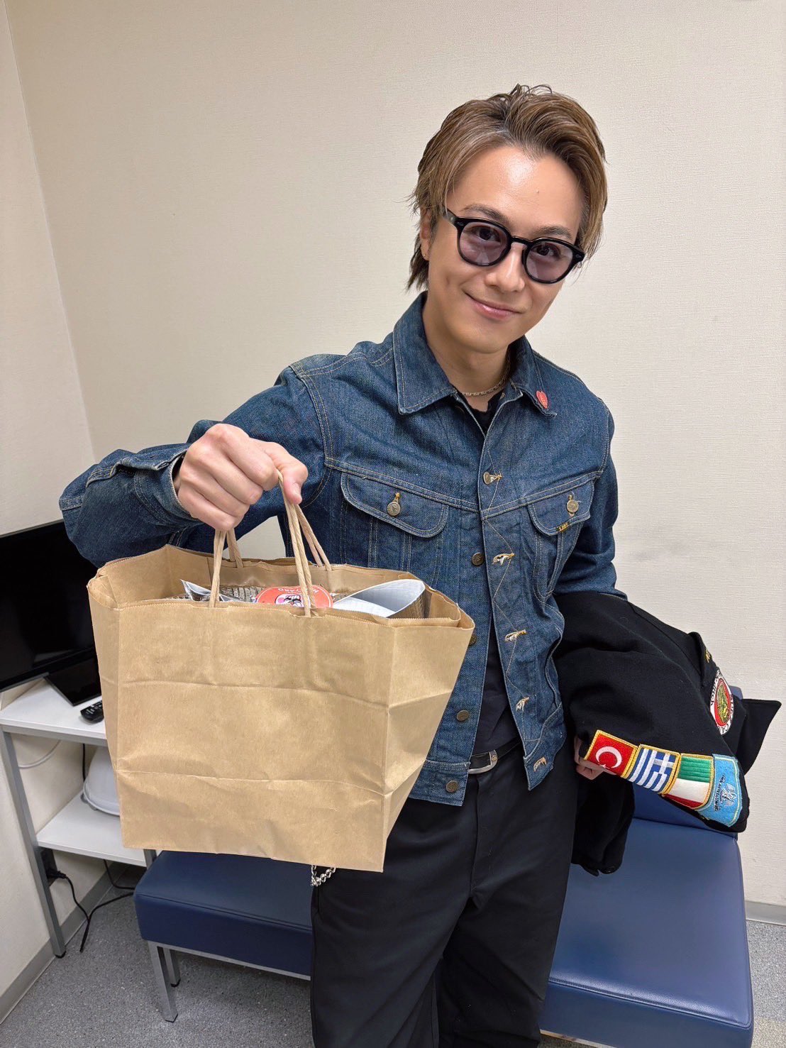 EXILE TAKAHIROバースデークッション今日限りお値下げ 2025年最新】たかひろクッションの人気アイテム - メルカリ