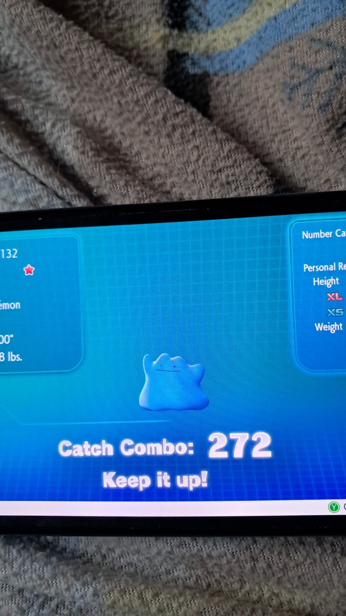 Sharnodif2nd's tweet photo. I played some lets go eevee again  :3
Also in hand held mode it is a lot easier to chain for a shiny. Nearly finished with Gen 1 shiny living dex. https://t.co/AjGua3eDWs