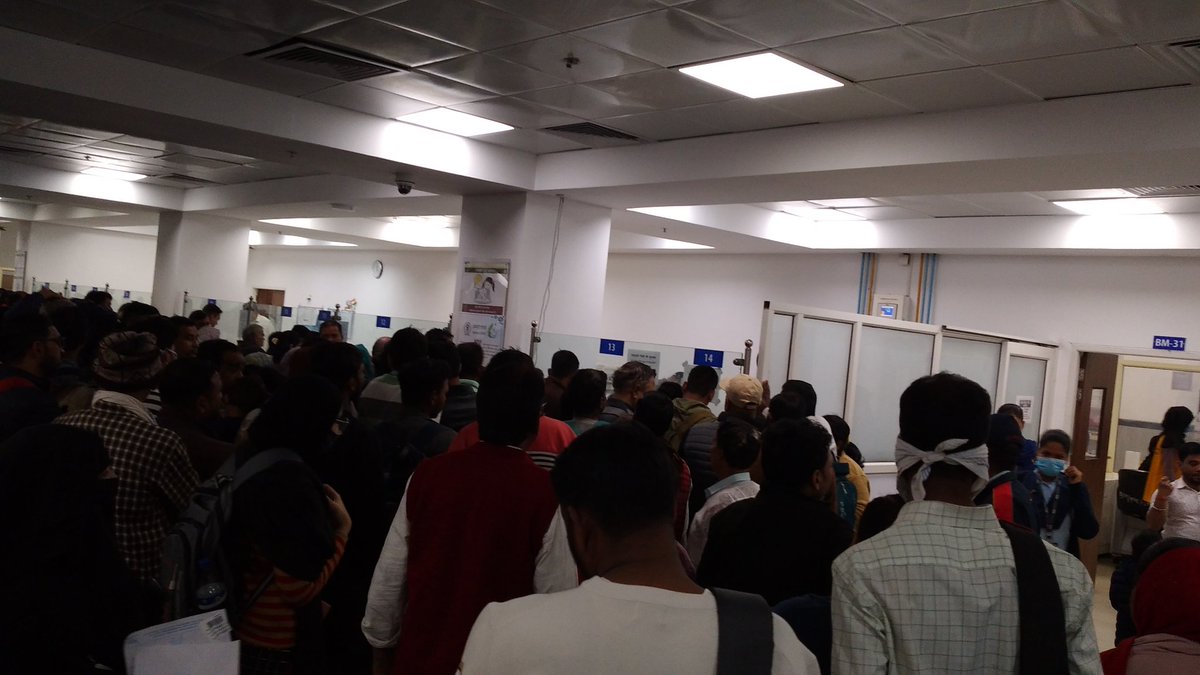 rohitrahul999's tweet image. आ जाओ #Delhi_AIIMS में बिहार के विभिन्न जिलों से लोगों ने अपना ईलाज करवाने के लिए कड़ी मशक्कत कर रहे हैं ??

#BiharHealthSystem #DelhiAIIMS